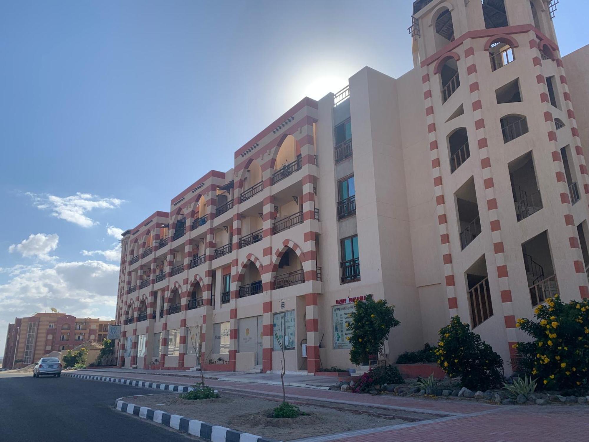 Апартаменты Portghalibflat Порт-Галиб Экстерьер фото